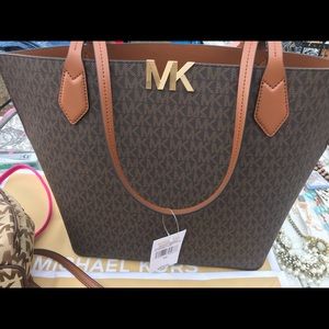 Michael Kors Montgomery Tote